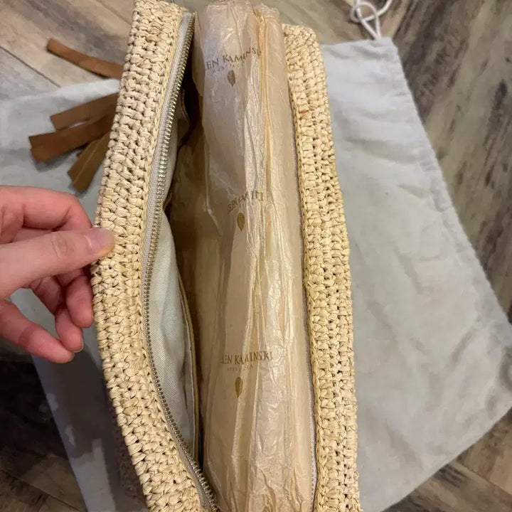 [BUNJANG] Helen Kaminski Raffia Shoulder Bag / 헬렌카민스키 라피아 가방 숄더백