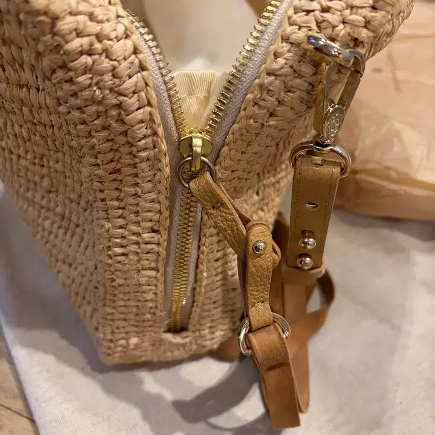 [BUNJANG] Helen Kaminski Raffia Shoulder Bag / 헬렌카민스키 라피아 가방 숄더백