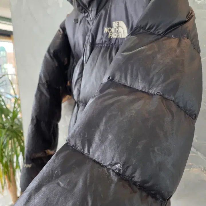 [BUNJANG] The North Face Nuptse 700 Puffer Jacket - Black / 노스페이스 눕시 700 패딩 S 실측95~100