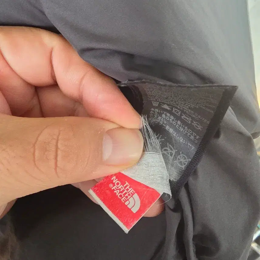 [BUNJANG] The North Face Nuptse 700 Puffer Jacket - Black / 노스페이스 눕시 700 패딩 S 실측95~100