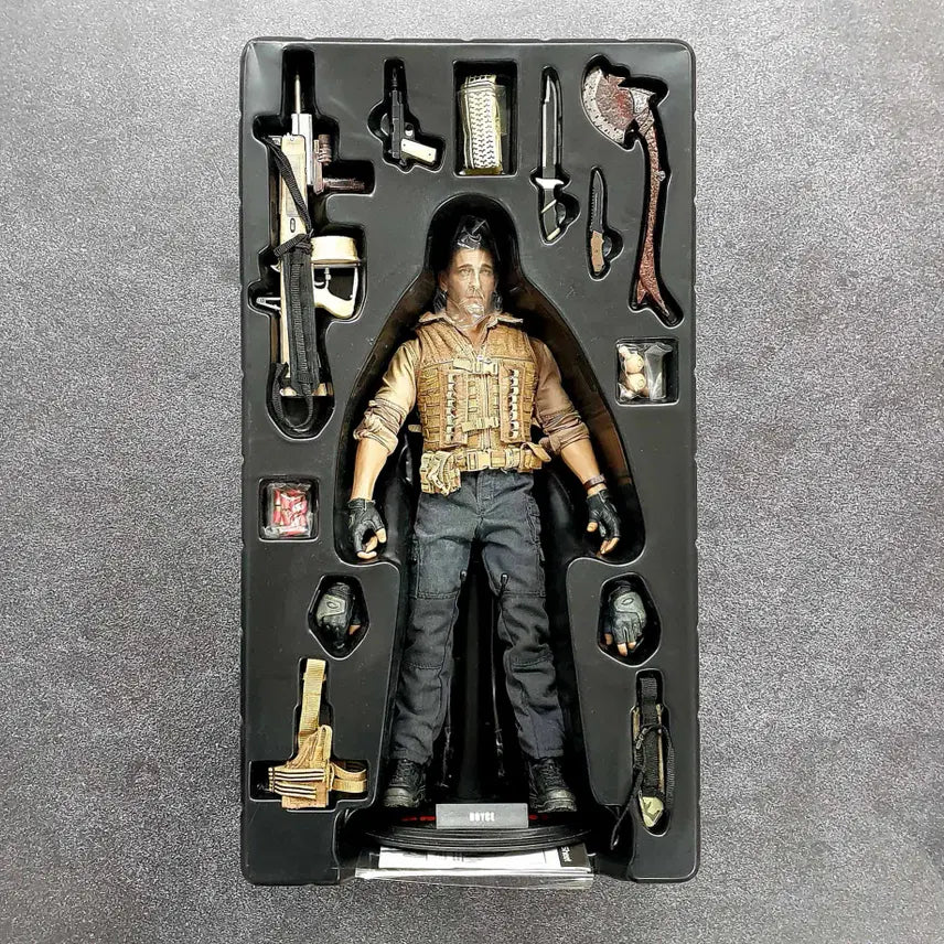 [SOLD OUT] 핫토이 프레데터스 로이스 12인치 피규어