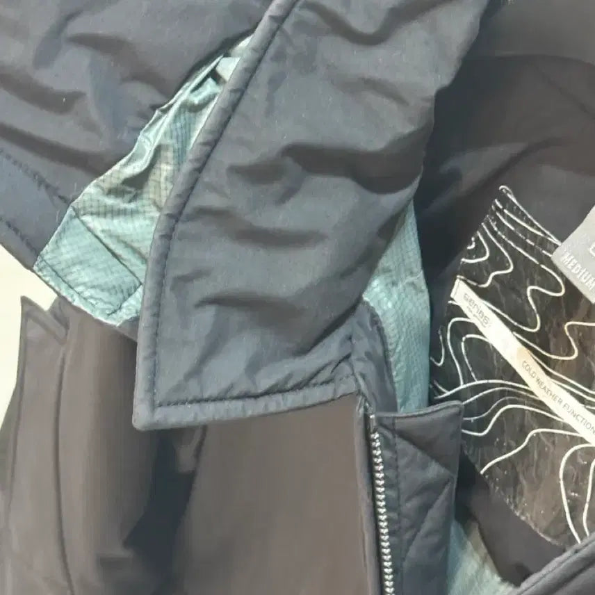 [BUNJANG] 100 Series MK3 Hybrid Down Bomber Jacket / 100) 시리즈 언어펙티드 MK3 HYBRID DOWN BOMBER 패딩