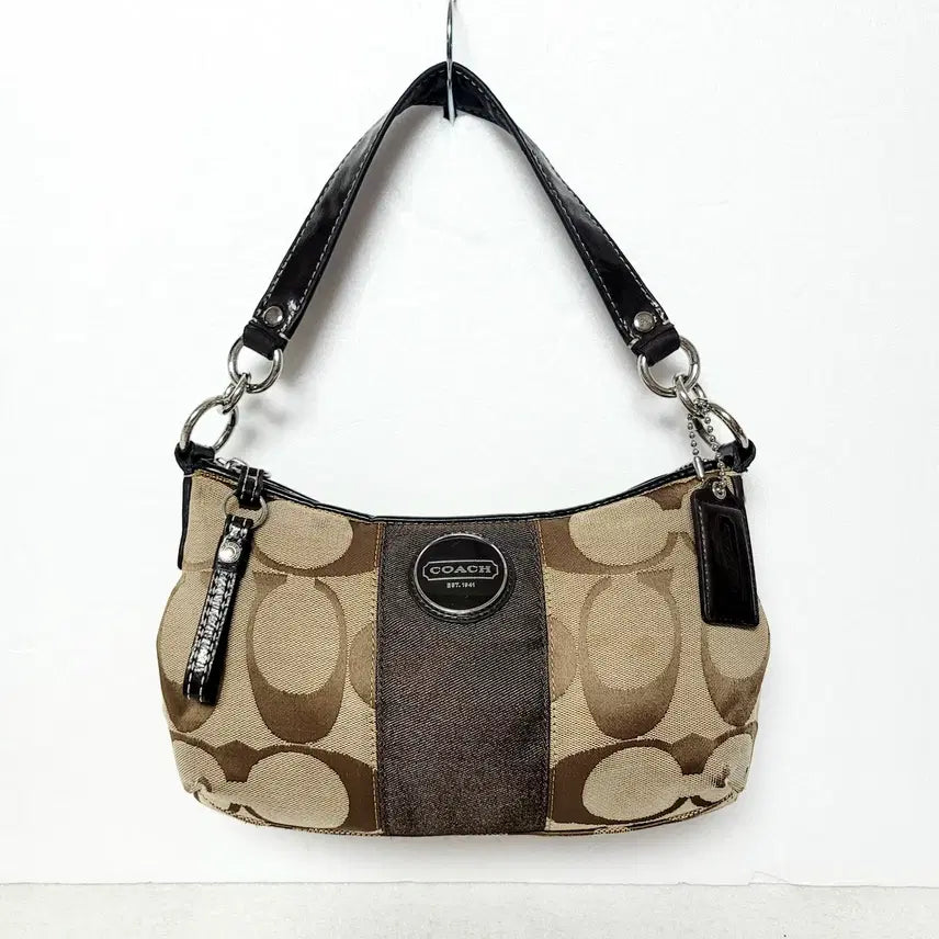 [BUNJANG] Coach Signature Shoulder Bag with Mini Bag / 정품)코치 시그니처 가방(숄더백) 미니백포함