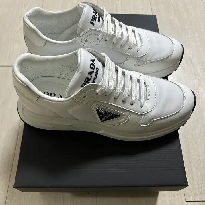 [BUNJANG] Prada Low Sneakers / 프라다 스니커즈