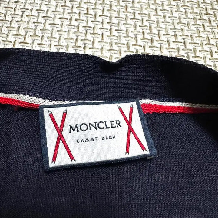 [BUNJANG] Moncler Gamme Bleu Navy Wool Cardigan / [M/백화점판] 몽클레어 감마블루 네이비 울 가디건