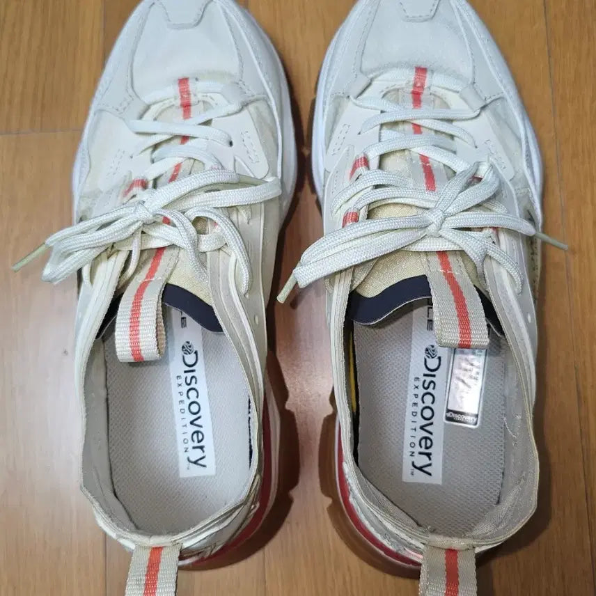 [BUNJANG] Discovery Ugly Sneakers Ivory (245mm) / 디스커버리 어글리 운동화 아이보리(245mm)