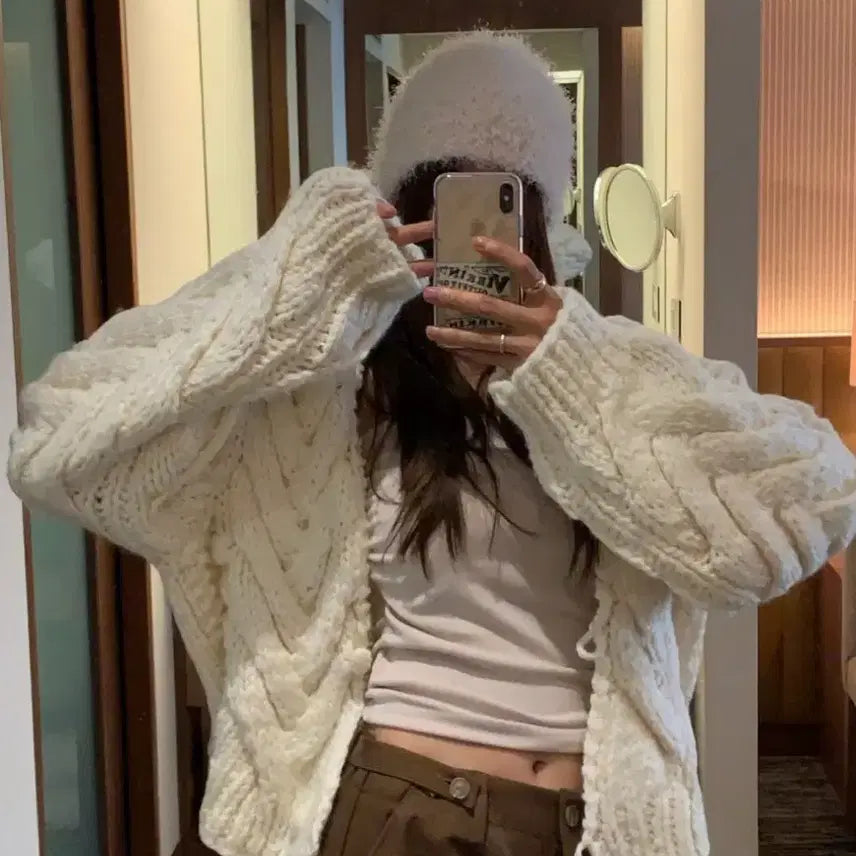 [BUNJANG] Burkin Wool 100% Handmade Cable Knit Cardigan / 마지막가격 버킨 울 100 핸드메이드 니트 가디건 크림