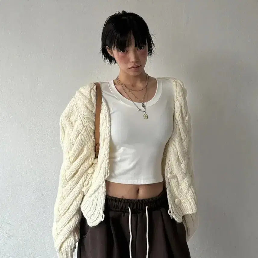 [BUNJANG] Burkin Wool 100% Handmade Cable Knit Cardigan / 마지막가격 버킨 울 100 핸드메이드 니트 가디건 크림