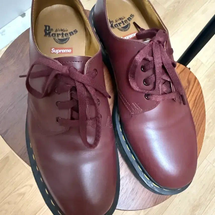 [BUNJANG] Dr. Martens Supreme Smith Cherry Red 4-Hole Shoes / 닥터마틴 x 슈프림 스미스 체리레드(4홀, 1461 쉐입)