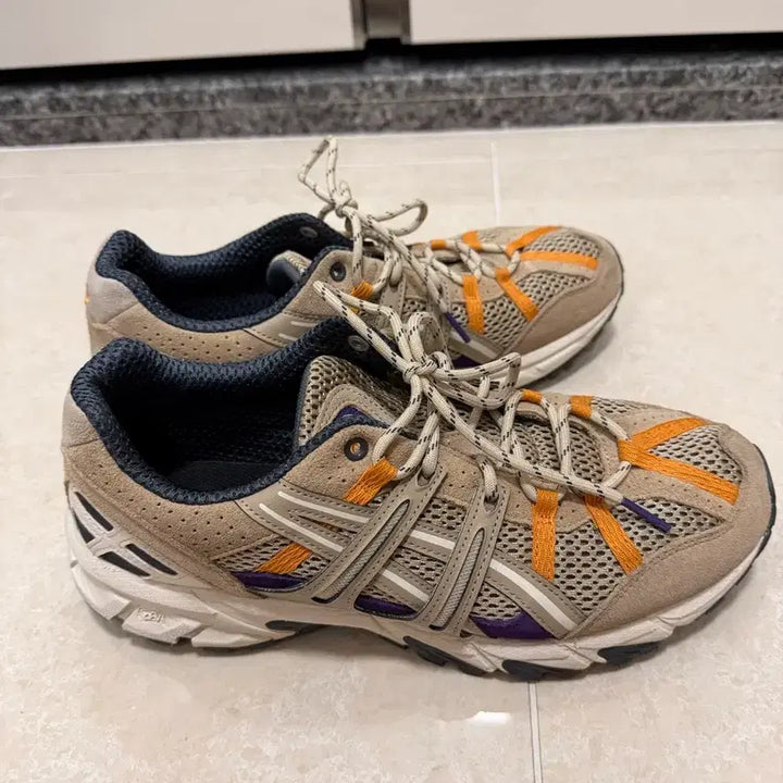 [BUNJANG] Asics Gel-Sonoma Wood Crepe/Cream Sneakers / 아식스 젤소노마 (Gel-Sonoma) 우드크레이프/크림