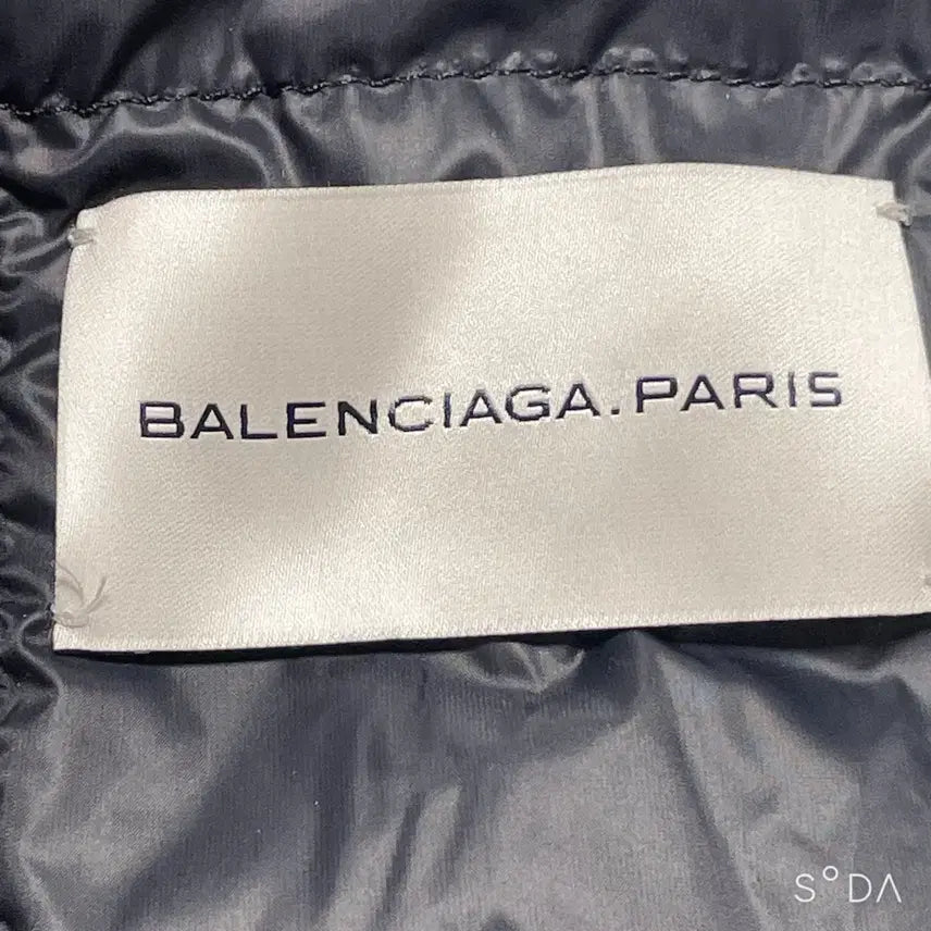 [BUNJANG] Balenciaga Utility Padded Vest 44 / 발렌시아가 유틸리티 패딩조끼 베스트 44