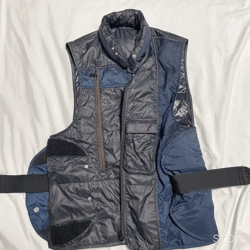 [BUNJANG] Balenciaga Utility Padded Vest 44 / 발렌시아가 유틸리티 패딩조끼 베스트 44