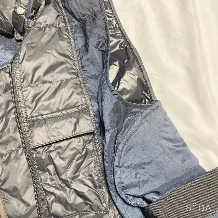 [BUNJANG] Balenciaga Utility Padded Vest 44 / 발렌시아가 유틸리티 패딩조끼 베스트 44