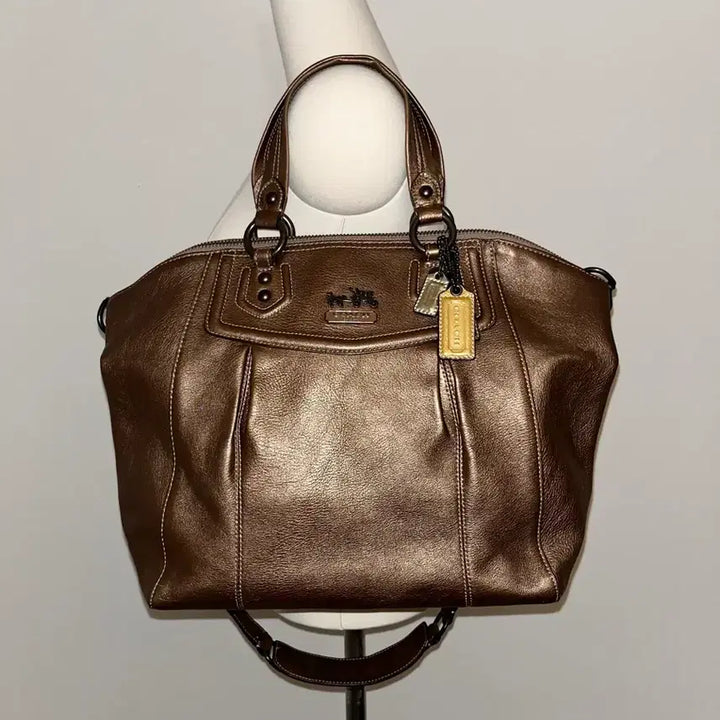[BUNJANG] Coach Gold Basic Shoulder Bag / Coach Gold basic shoulder bag