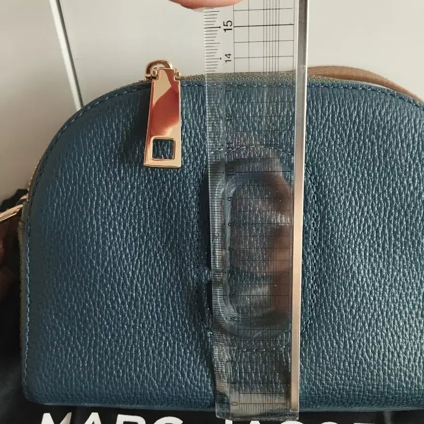 [BUNJANG] Marc Jacobs Half Moon Crossbody Bag - Navy / 마크제이콥스 하프문 크로스백 네이비