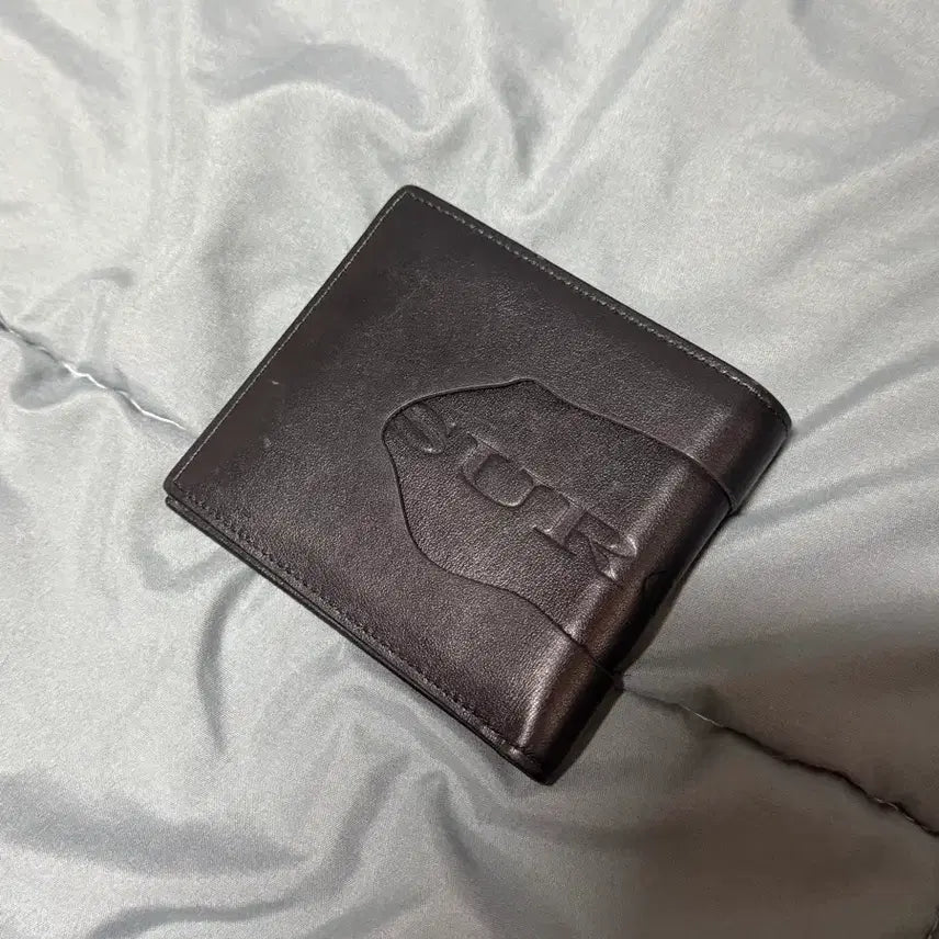 [BUNJANG] Seventeen Destroyed Logo Wallet Black / 써저리 디스트로이드 로고 반지갑 블랙