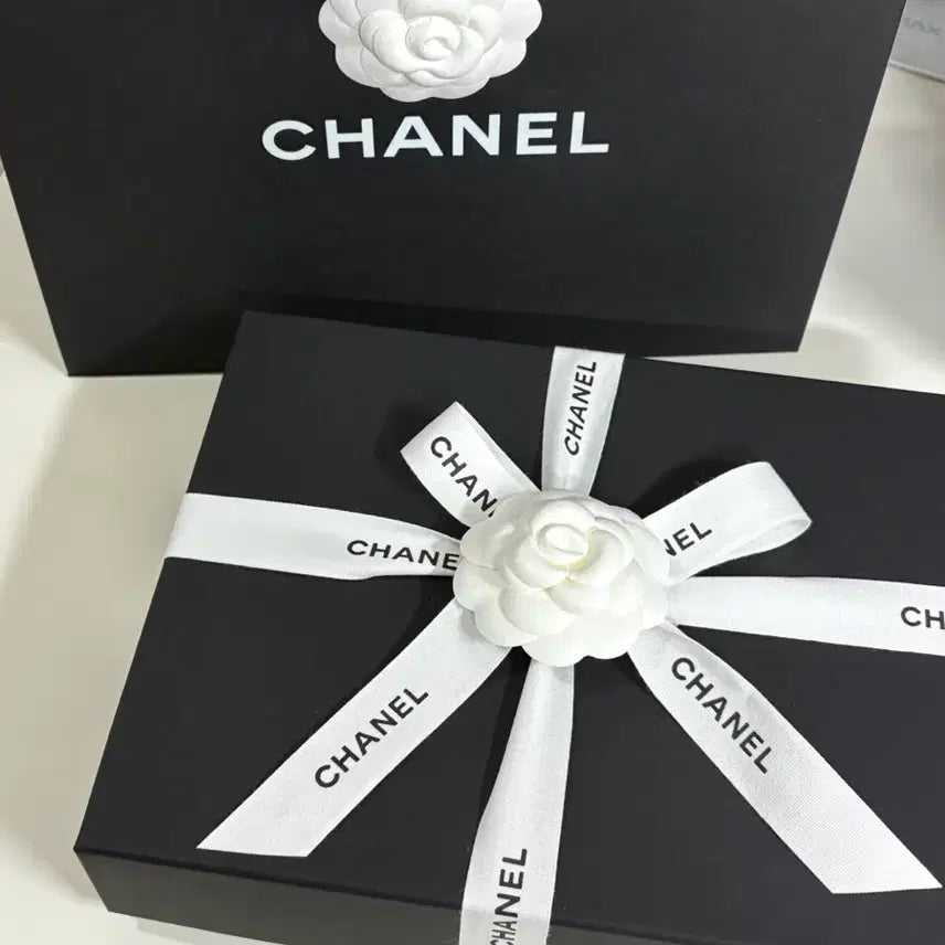 [BUNJANG] Chanel Bowling Bag AP4474 / 미개봉 새상품) 샤넬 캐비어 볼링백 원통백 ap4474