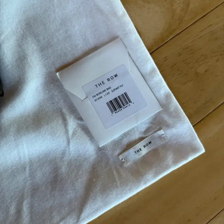 [BUNJANG] The Row EW Bowling Bag / 더로우 ew 볼링백 김나영백 새상품