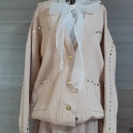 [SOLD OUT] 산드로 금장버튼 가디건