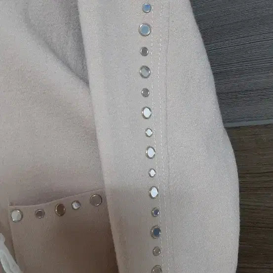 [SOLD OUT] 산드로 금장버튼 가디건