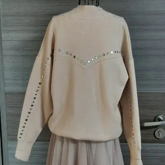 [SOLD OUT] 산드로 금장버튼 가디건