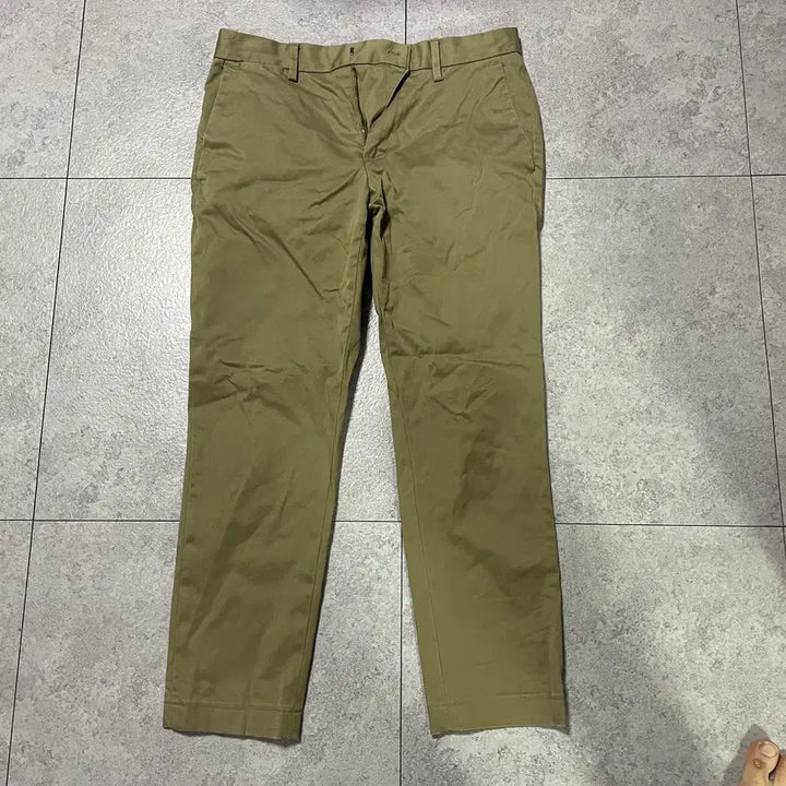 [BUNJANG] Banana Republic Chino Tapered Pants / 바나나 리퍼블릭 면 바지 치노 팬츠
