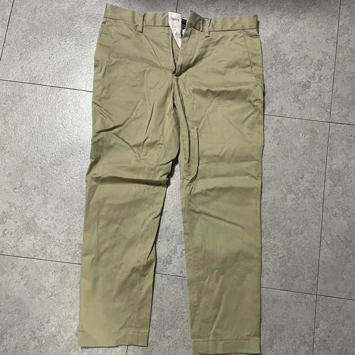 [BUNJANG] Banana Republic Chino Tapered Pants / 바나나 리퍼블릭 면 바지 치노 팬츠
