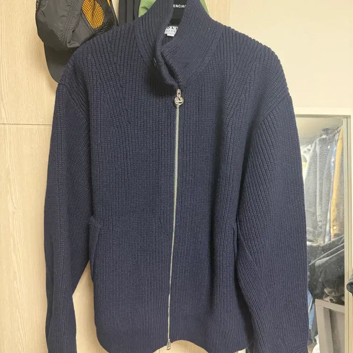 [BUNJANG] Solid Homme Navy Knit Zip-up / 솔리드옴므 24fw 네이비 니트집업 판매합니다.
