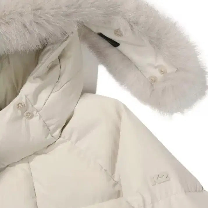 [BUNJANG] K2 K95 Goose Down Jacket with Fox Fur - Oatmeal / K2 K95 베이글 수지패딩 폭스퍼 구스다운 오트밀 90 25FW신상