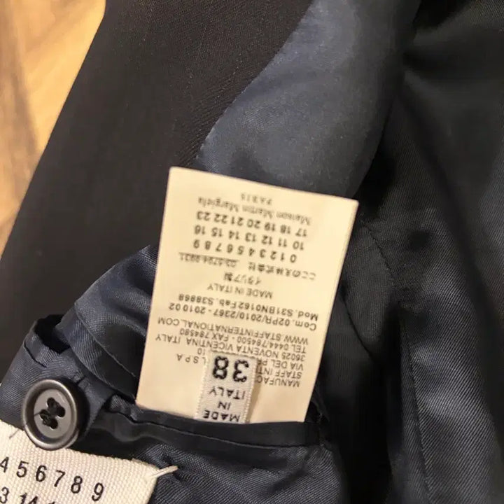 [BUNJANG] Maison Martin Margiela Layered Shoulder Jacket / Maison Martin Margiela 1번 레이어드숄더자켓 38 1회