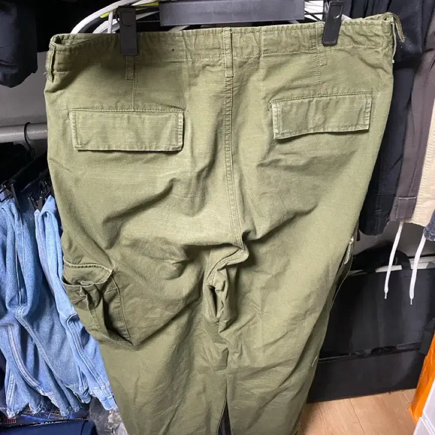 [SOLD OUT] 노티카 재팬 올리브 카고팬츠