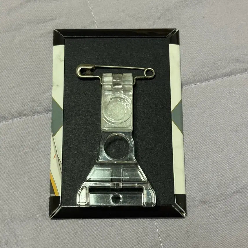 [BUNJANG] Blue Lock Nagi Seishiro Chess Ver. Art Can Badge / 블루록 나기 세이시로 아트 캔뱃지 체스 버전