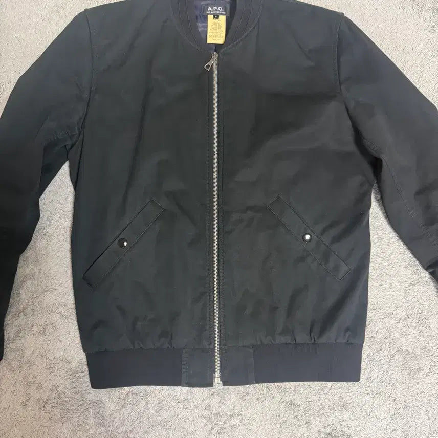 [BUNJANG] A.P.C. Black Bomber Jacket / A.P.C 아페쎄 블랙 봄버 자켓