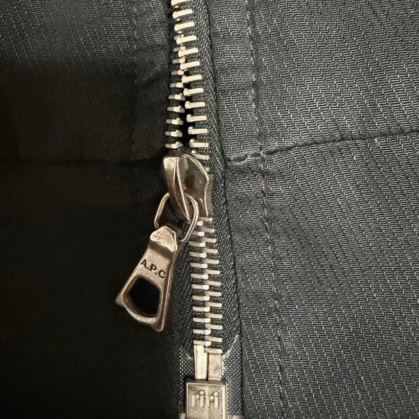 [BUNJANG] A.P.C. Black Bomber Jacket / A.P.C 아페쎄 블랙 봄버 자켓