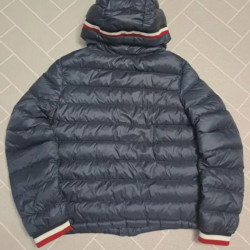 [BUNJANG] Moncler Navy Unisex Padded Jacket / 몽클레어 패딩 네이비 남여공용 14 판매합니다