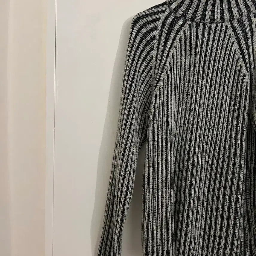 [BUNJANG] Rock Chic Vintage Striped Knit Turtleneck / 락시크 일본빈티지 스트라이프 니트목폴라