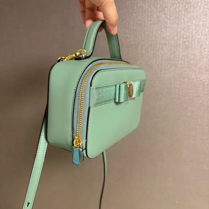 [BUNJANG] Ferragamo Tote Bag / 페라가모 토트백 새제품