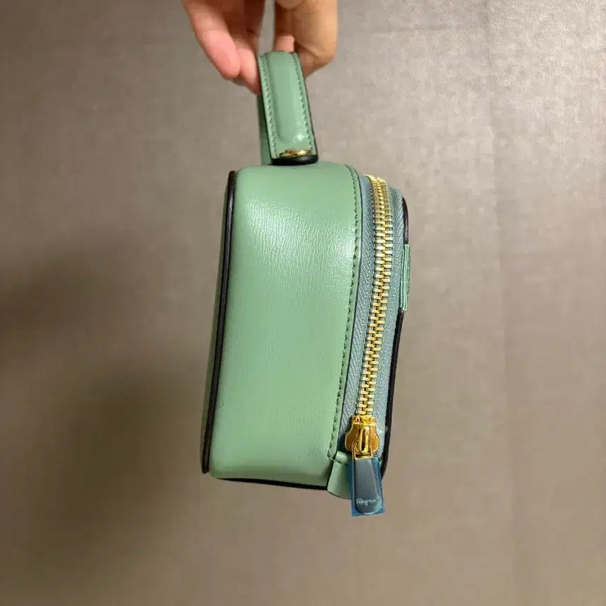[BUNJANG] Ferragamo Tote Bag / 페라가모 토트백 새제품