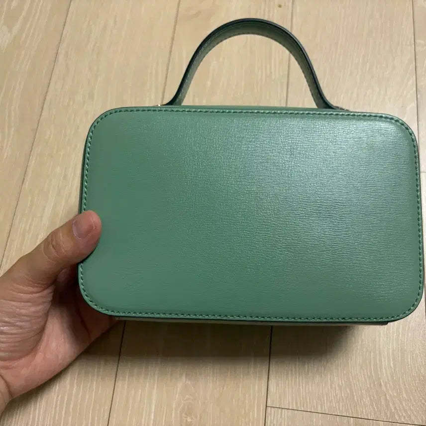 [BUNJANG] Ferragamo Tote Bag / 페라가모 토트백 새제품