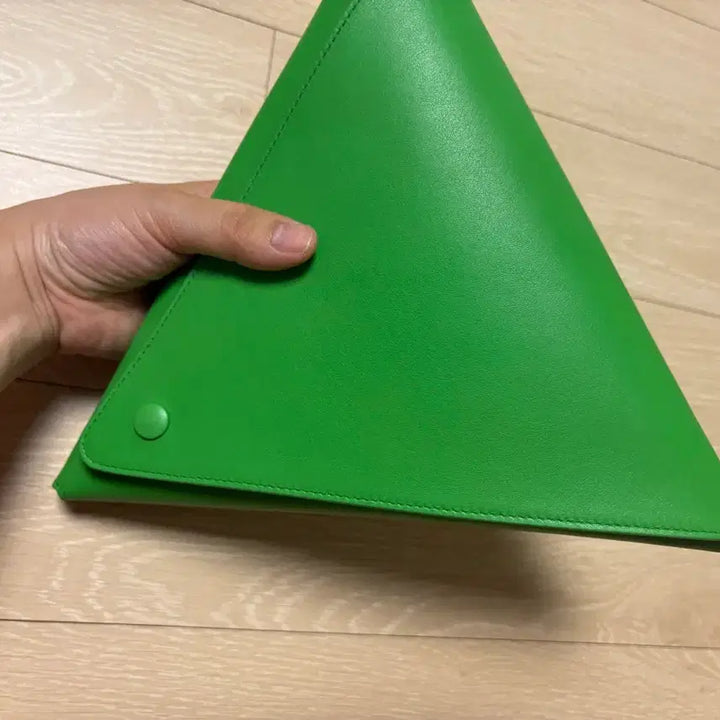 [BUNJANG] Bottega Veneta Triangle Pouch / 보테가베네타 삼각 파우치 세제품