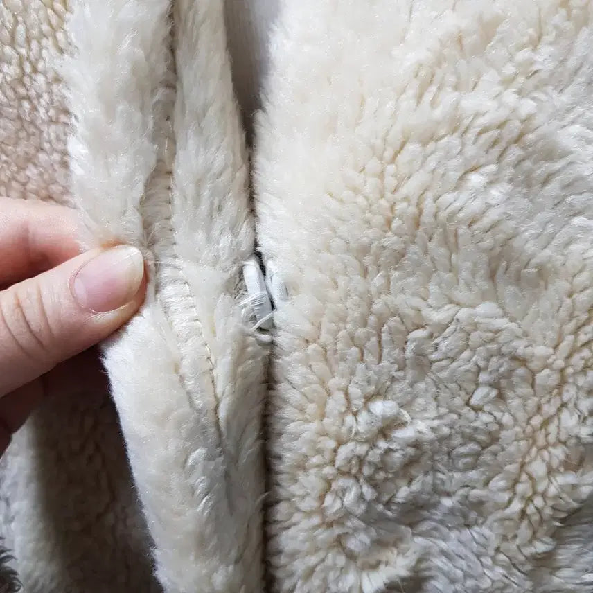 [BUNJANG] Long Faux Fur Coat / 빈티지 브이넥 오버핏 박시 양털 긴팔 롱 퍼 코트 여M C1153