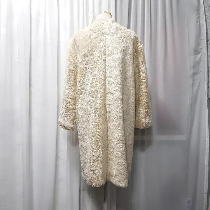 [BUNJANG] Long Faux Fur Coat / 빈티지 브이넥 오버핏 박시 양털 긴팔 롱 퍼 코트 여M C1153