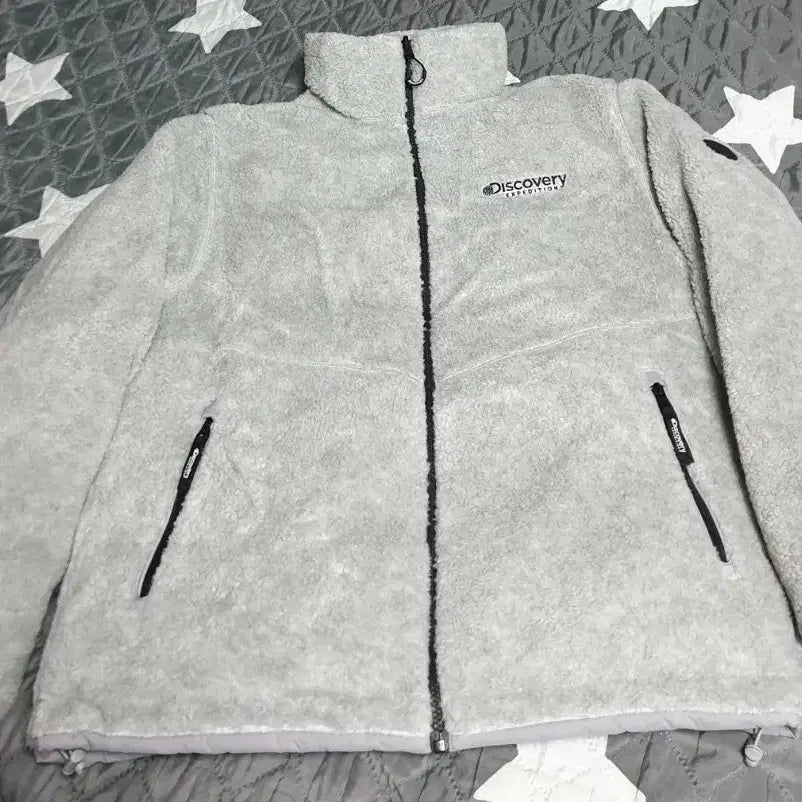 [BUNJANG] Discovery Duck Down Reversible Fleece Padded Jacket (Light Gray, Size 100) / 디스커버리 덕다운 리버시블 후리스 패딩 라이트그레이 (100)