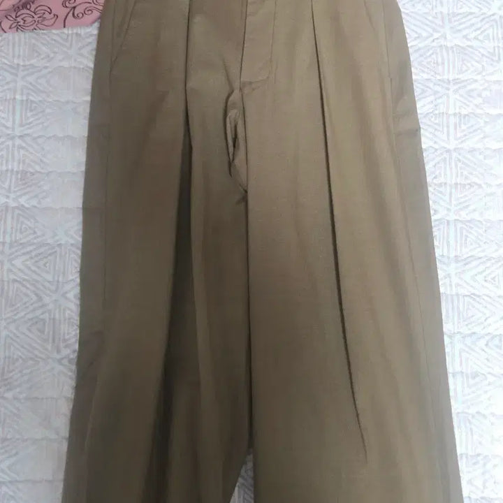 [BUNJANG] NOWN Khaki Semi-Wide Fit Slacks / 노운 슬랙스