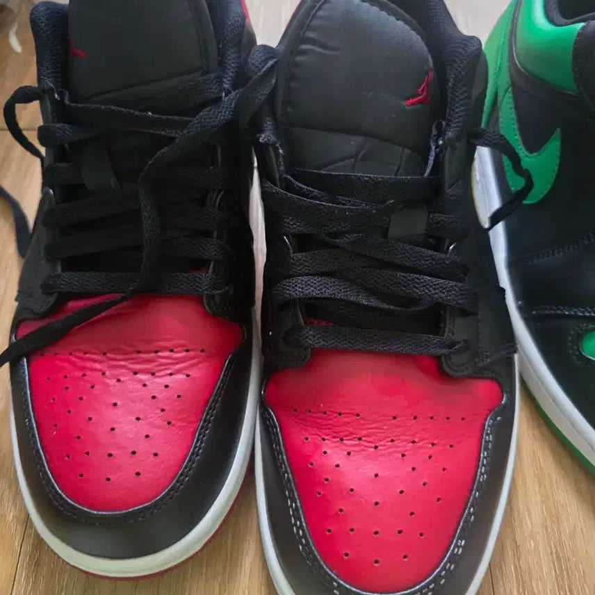 [BUNJANG] Nike Jordan 1 Low White Black Red Sneakers / 나이키정품 조던1 로우 흰빨검 275    나코공홈정품