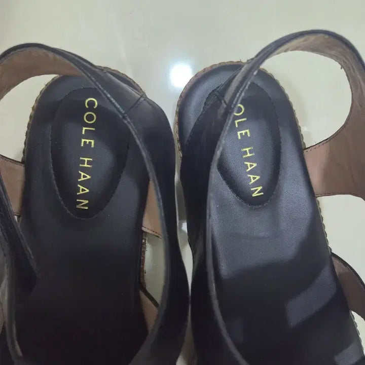 [BUNJANG] Cole Haan Women's Leather Sandals / 콜한소가죽여성샌들