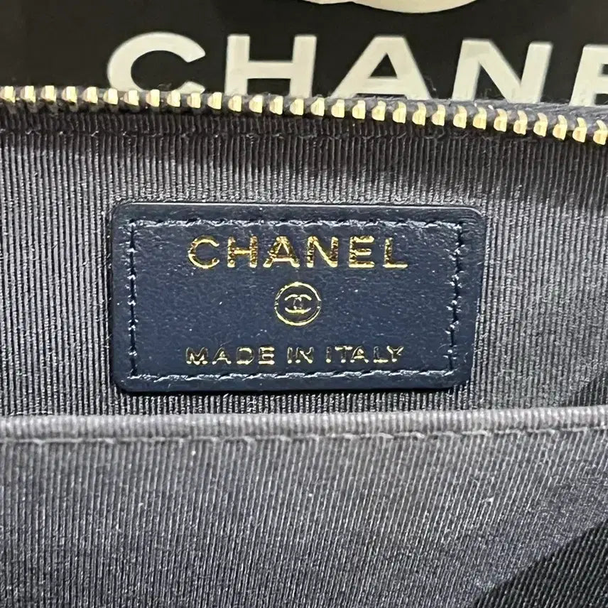 [BUNJANG] Chanel Caviar Card Wallet Navy Gold Hardware / [정품인증O]샤넬 지퍼돌이 캐비어 카드지갑 네이비 금장(31번대)