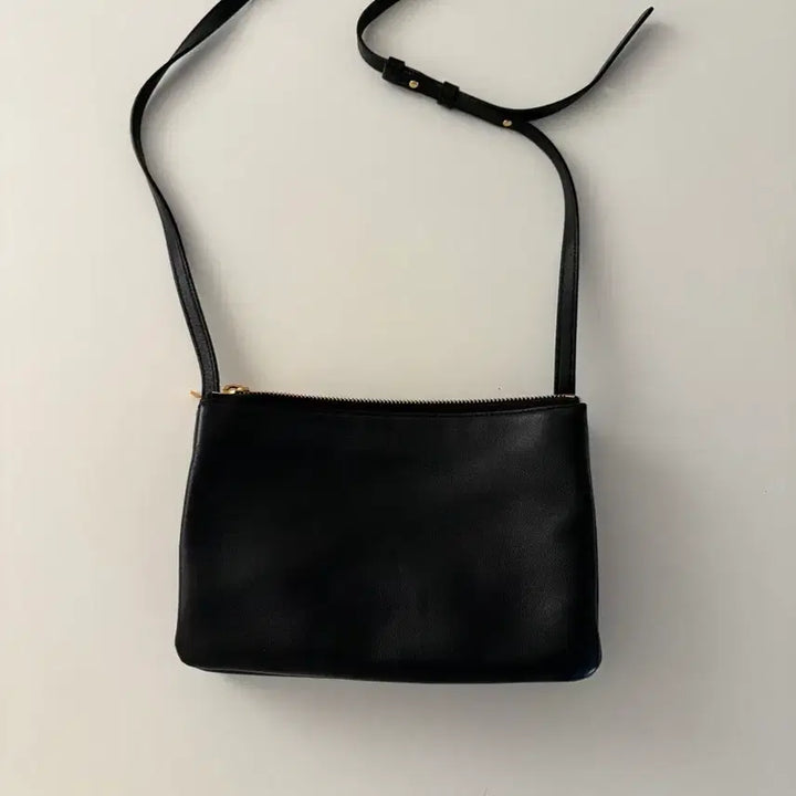 [BUNJANG] Celine Trio Bag / 셀린느 트리오백 (설명확인부탁드려요)