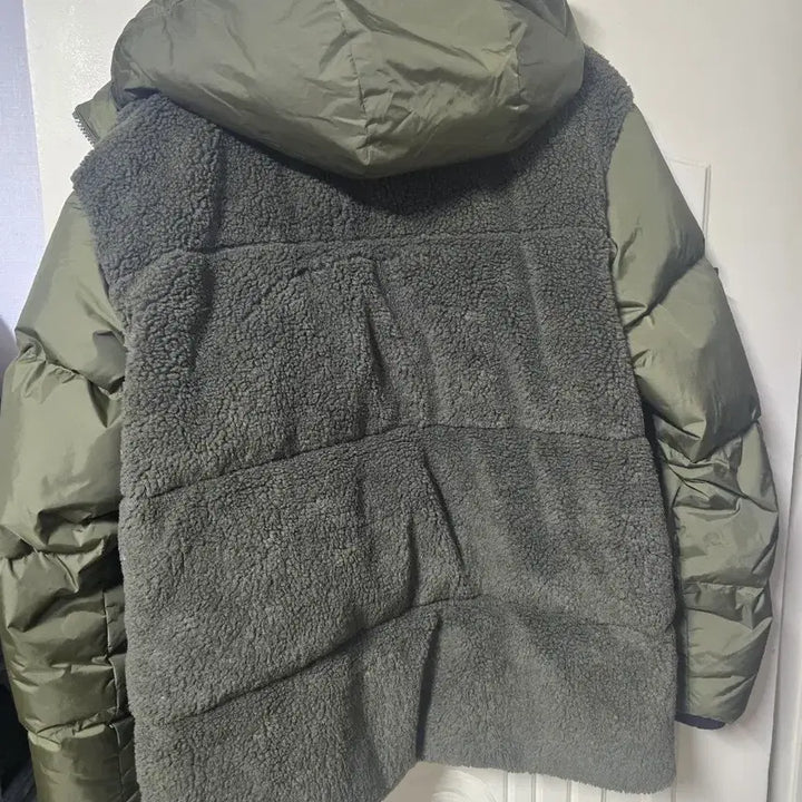 [BUNJANG] Columbia XXL Olive Padded Jacket / 컬럼비아 패딩입니다- 사이즈는 XXL입니다- 색상은 올리브색입니다