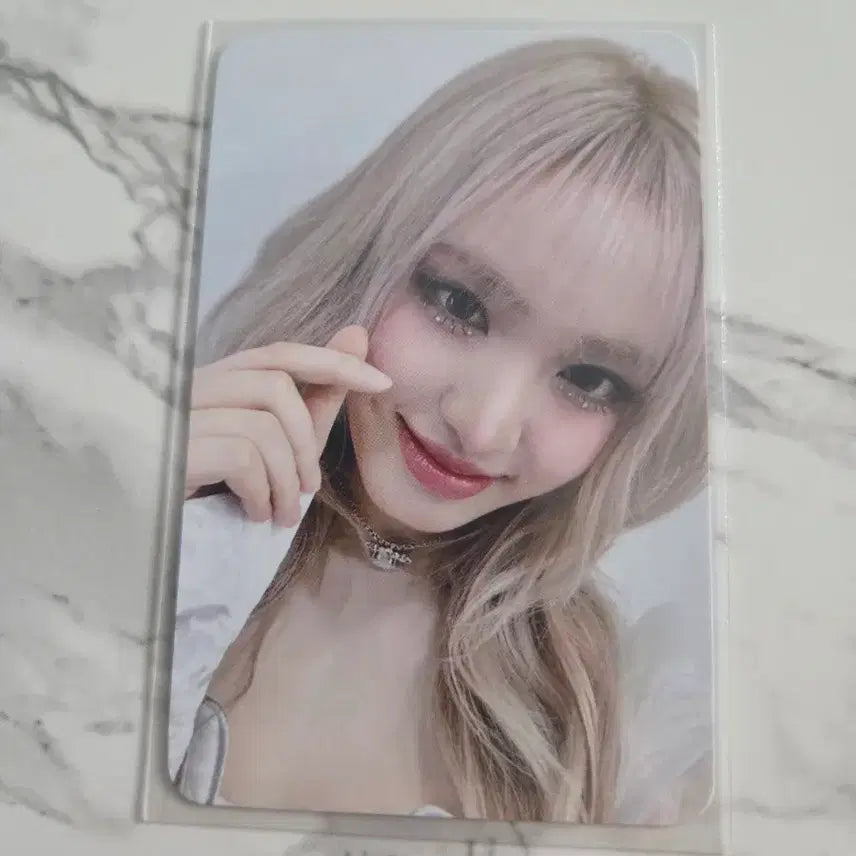 [BUNJANG] IVE Liz Empathy Soundwave 3rd Photocard / 아이브 엠파시 사웨3차 리즈